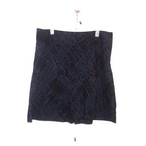 Mossimo navy & black skirt